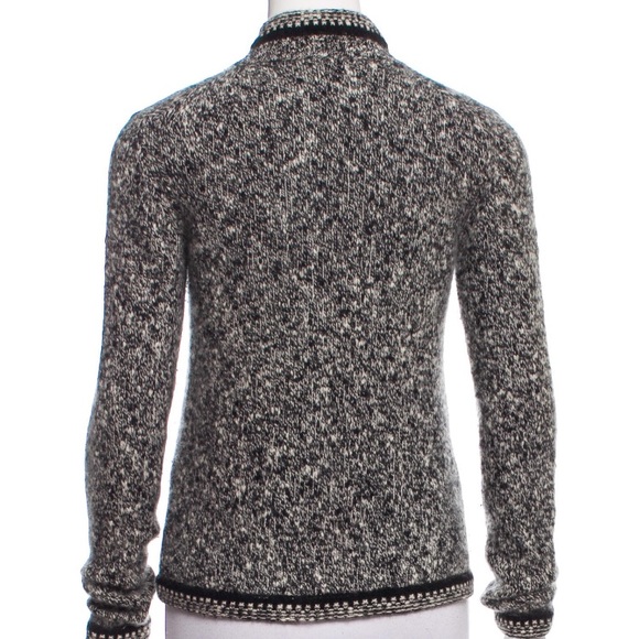 Chanel beautiful Cashmere Cardigan - Picture 3 of 8